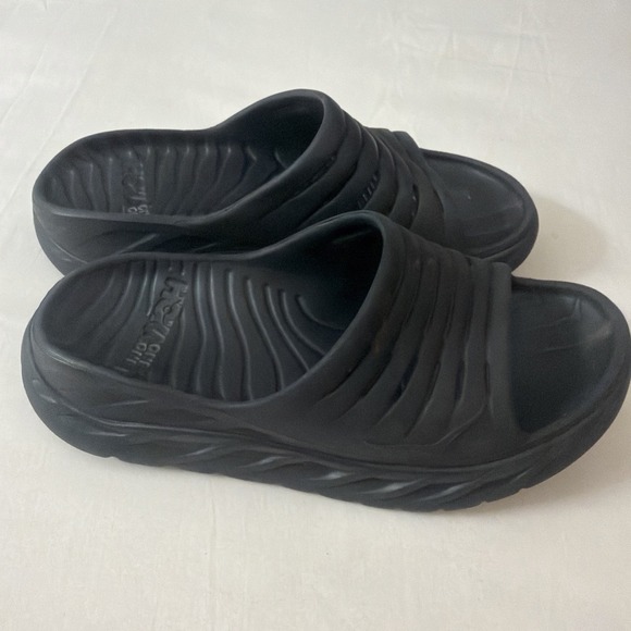 Hoka One One Ora Recovery Slide Sandals Mens 9 Womens 11 Black Cushioned Slide - Picture 12 of 16